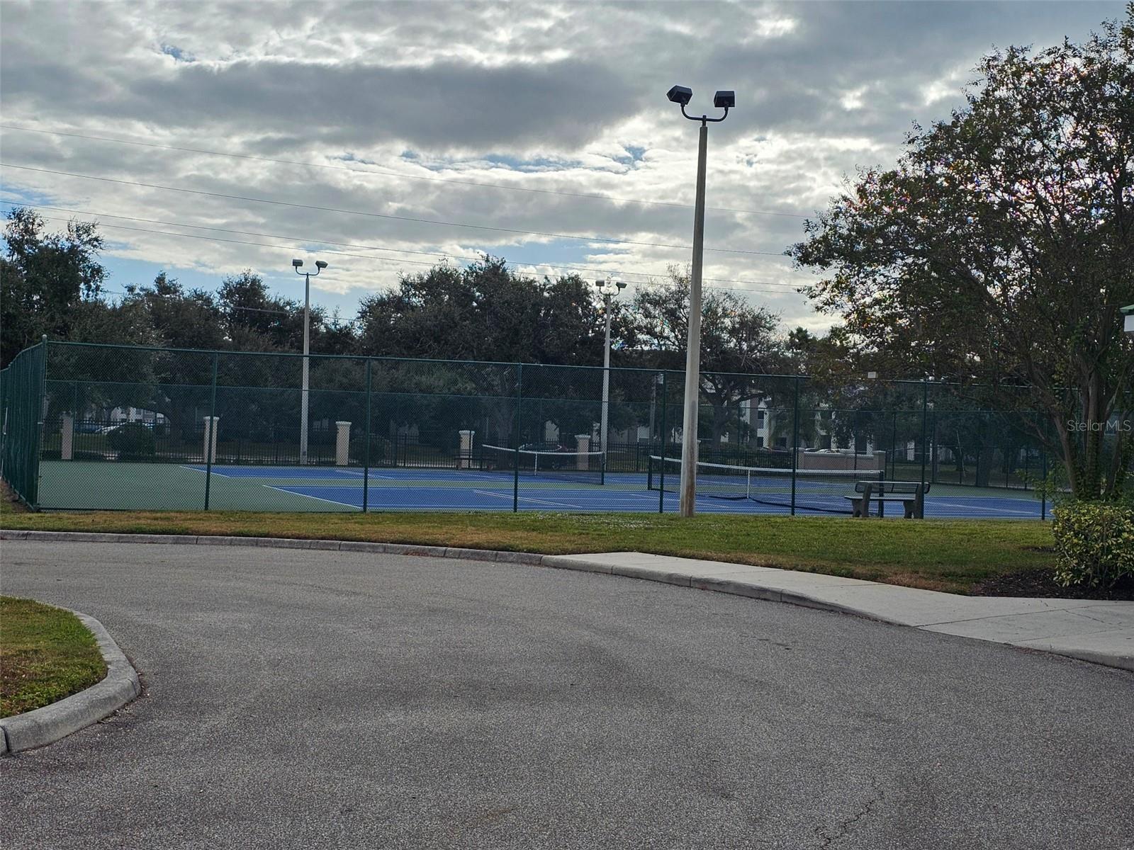 THE PALMS OF CORTEZ - Residential Lease