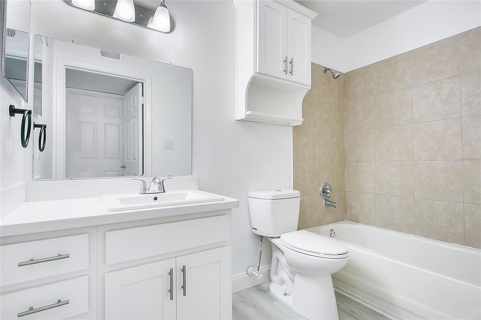 REGENCY GARDENS CONDOMINIUM - Residential