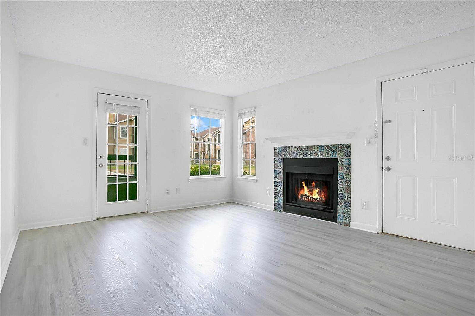 5540 DEVONBRIAR WAY 104