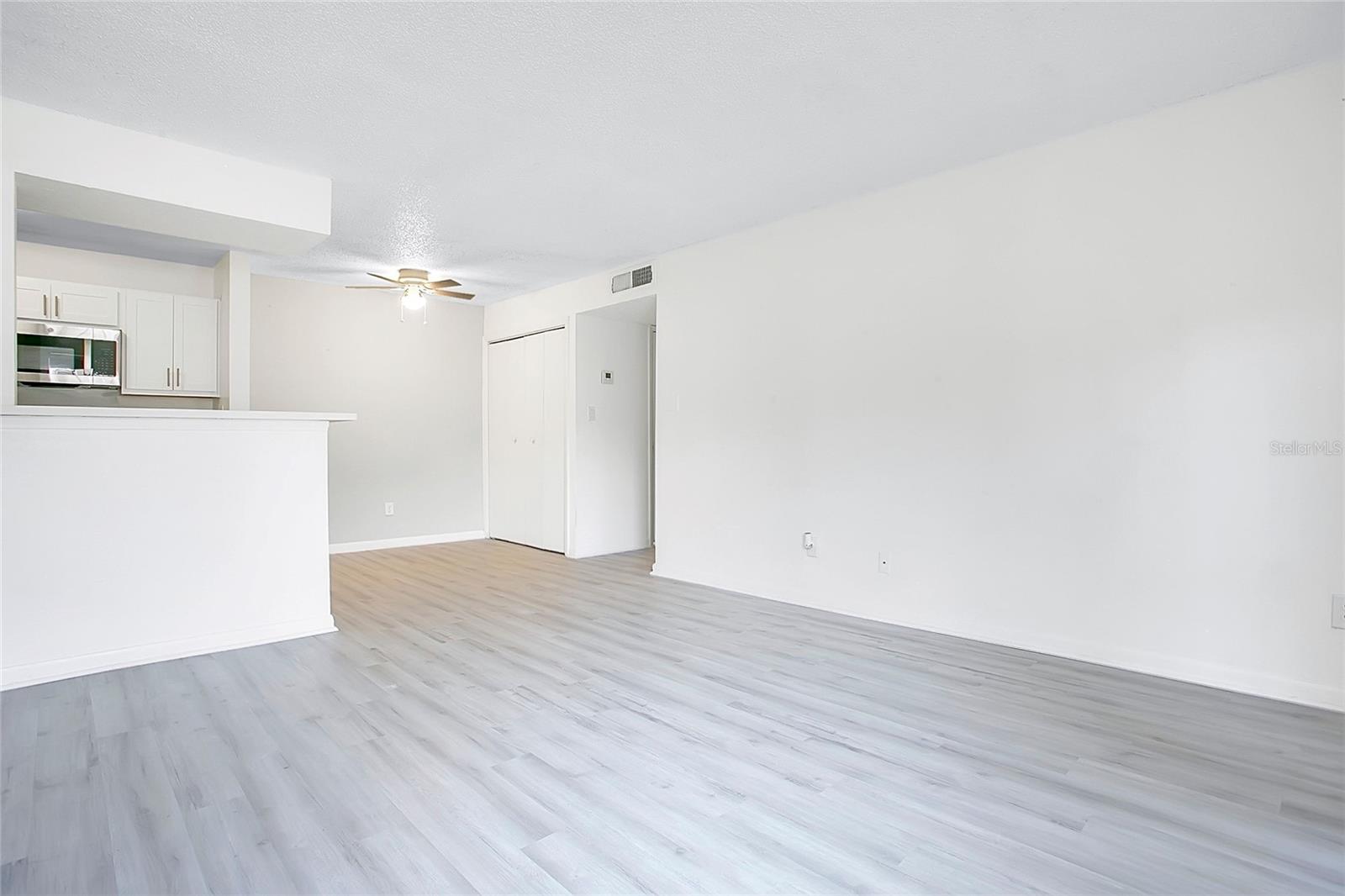 5540 DEVONBRIAR WAY 104