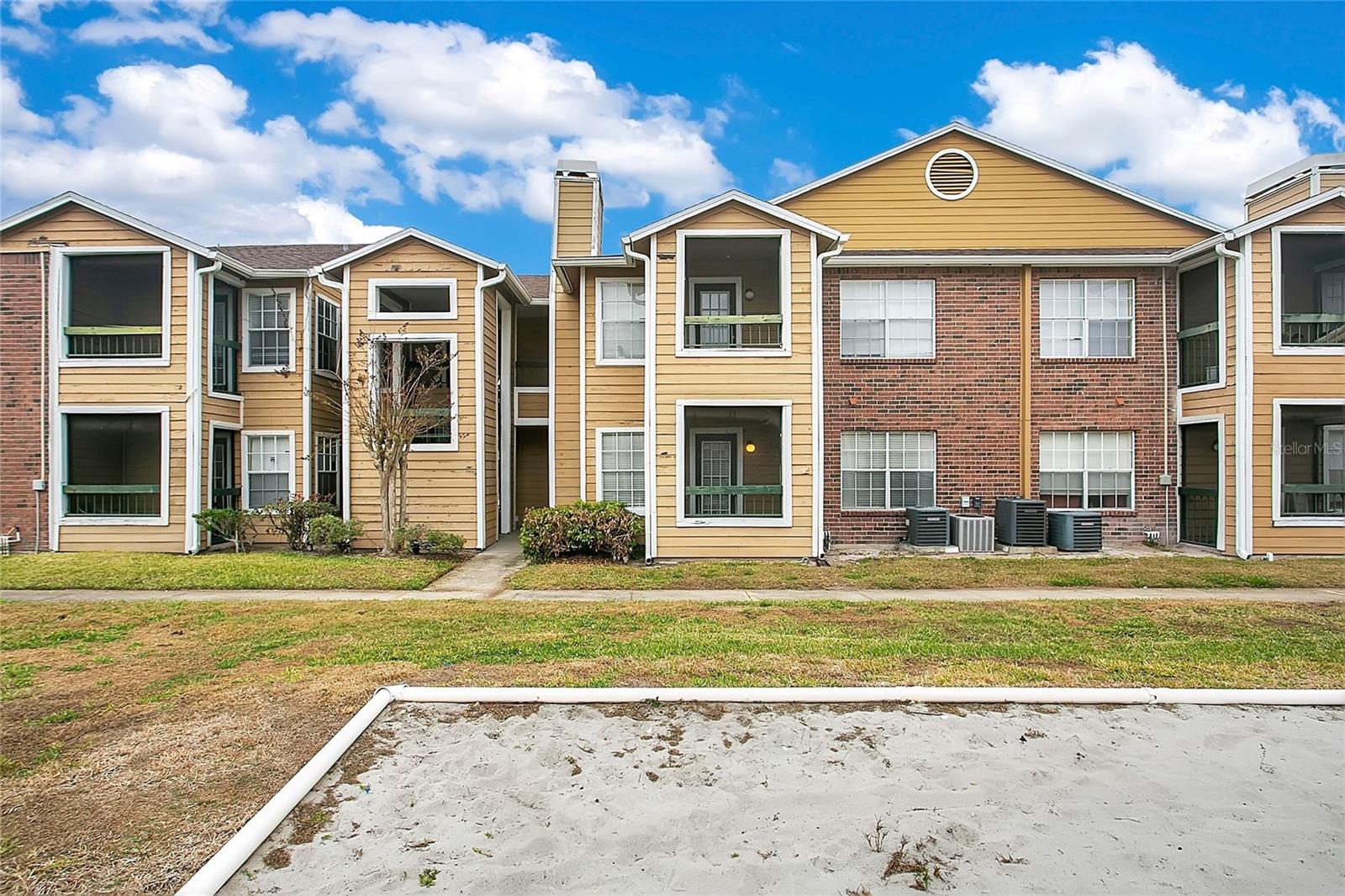 REGENCY GARDENS CONDOMINIUM - Residential