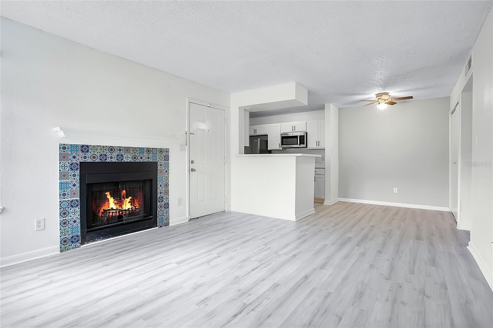 5540 DEVONBRIAR WAY 104