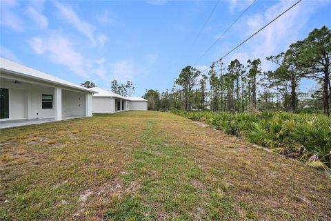 A home in PORT CHARLOTTE