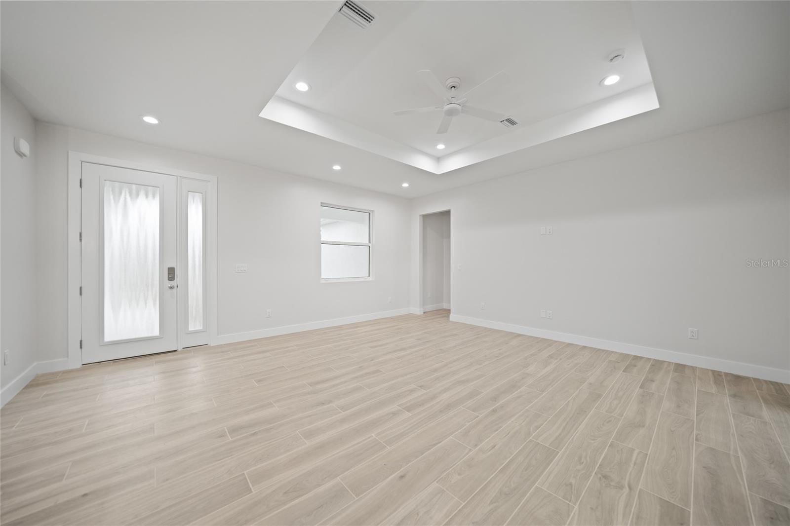 85 SNEDEKER STREET
