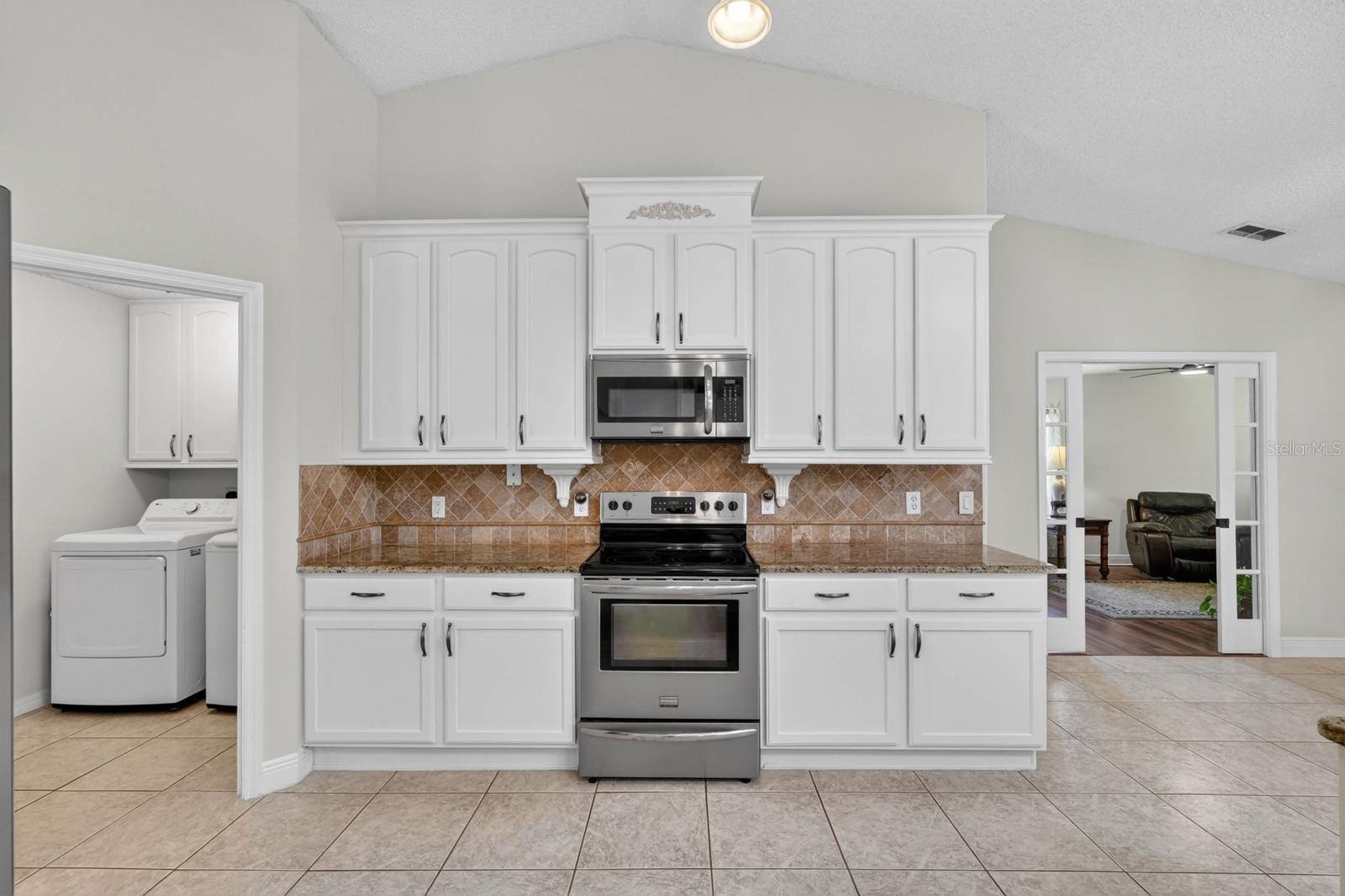 LAKEVIEW - Residential