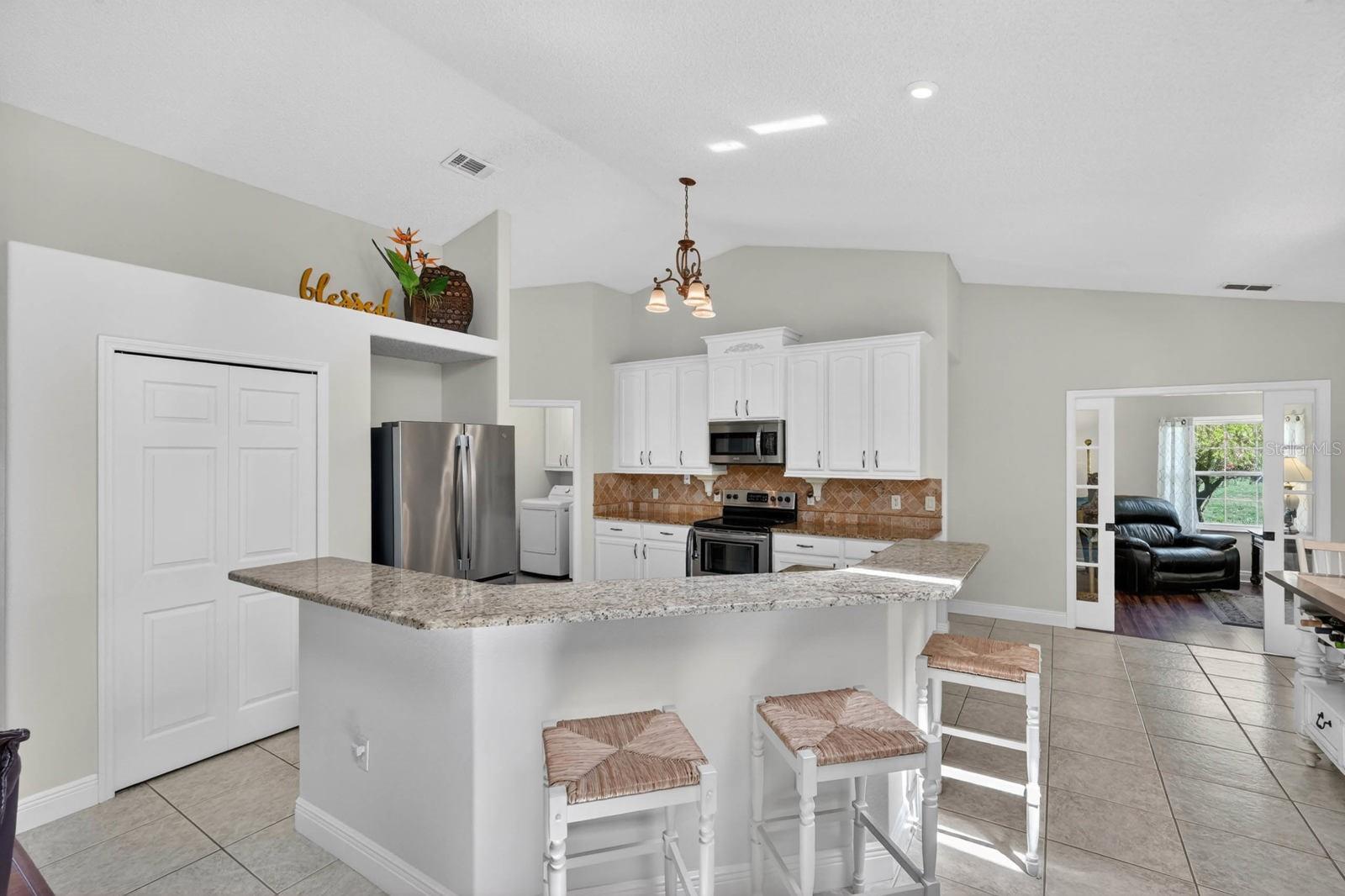 LAKEVIEW - Residential