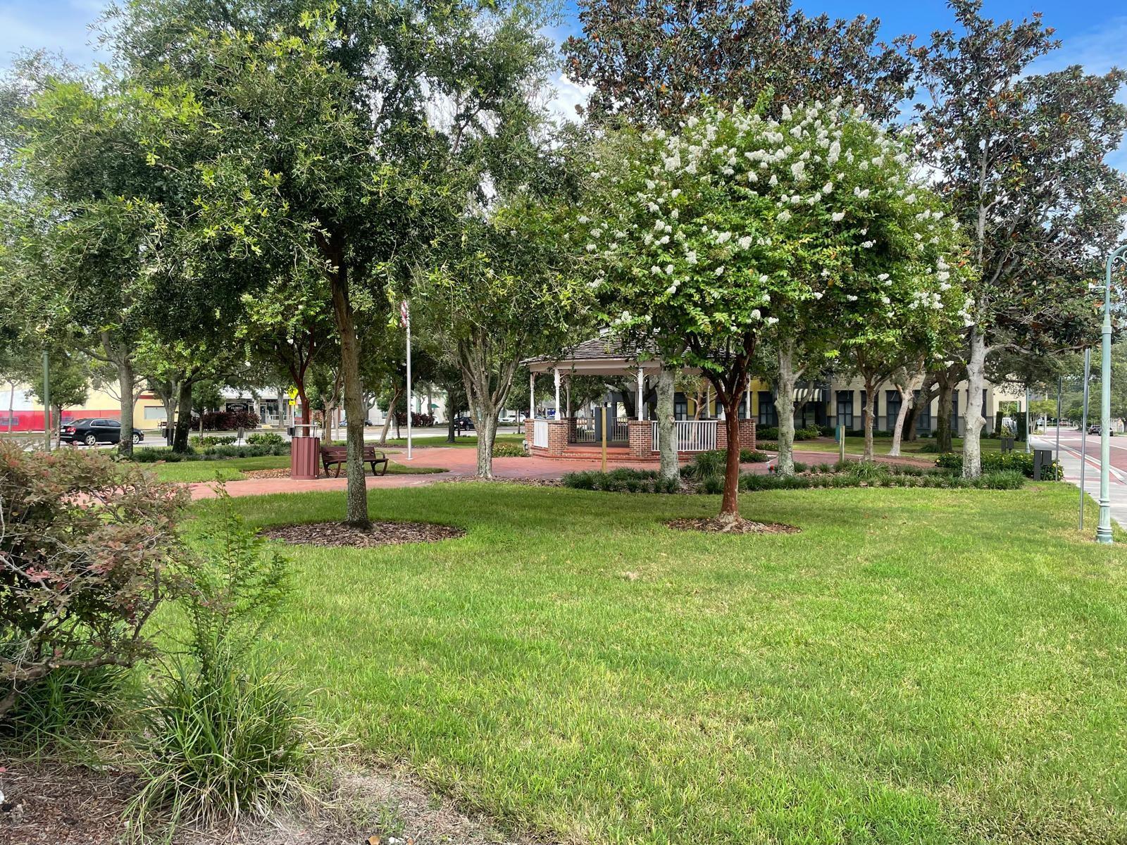 WHITEHURSTS & OTHERS ADD - Commercial Lease