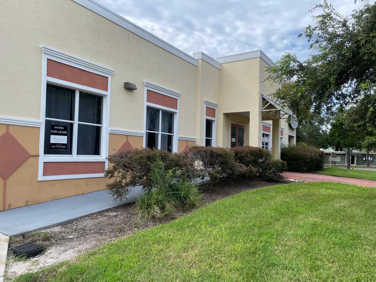 WHITEHURSTS & OTHERS ADD - Commercial Lease