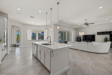 Single Family Residence in SARASOTA FL 6653 SOARING EAGLE WAY 20.jpg