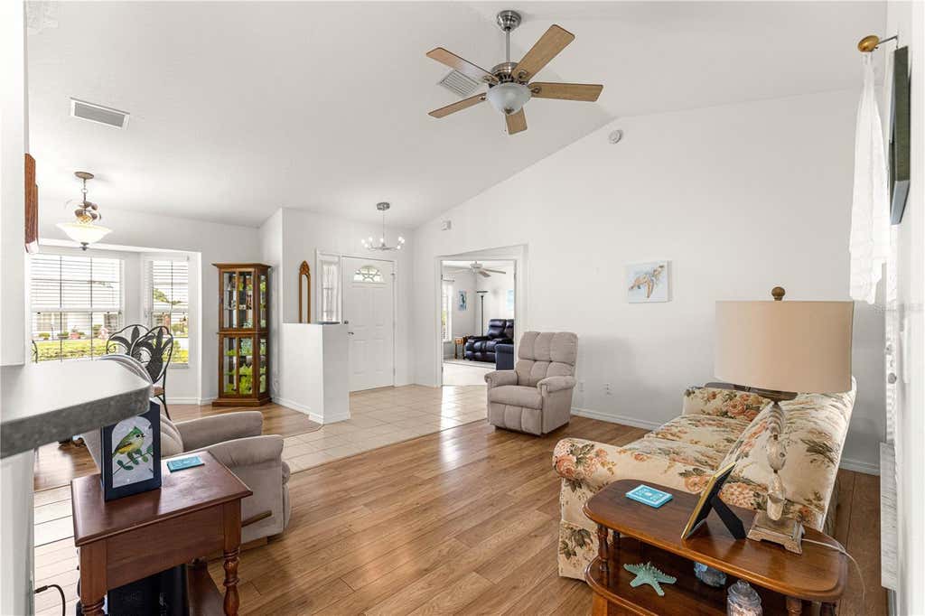 Photo of 8721 SW 60 Circle, Ocala, FL 34476 (MLS # OM729833)