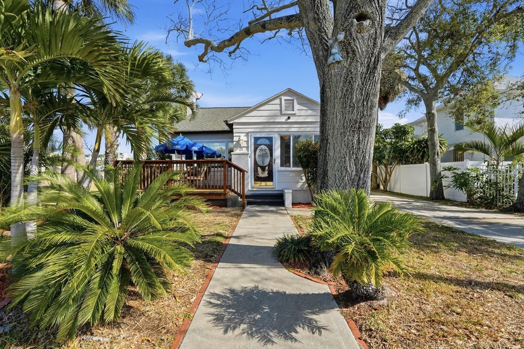 Photo of 21 S Halifax Avenue, Daytona Beach, FL 32118 (MLS # V4947095)