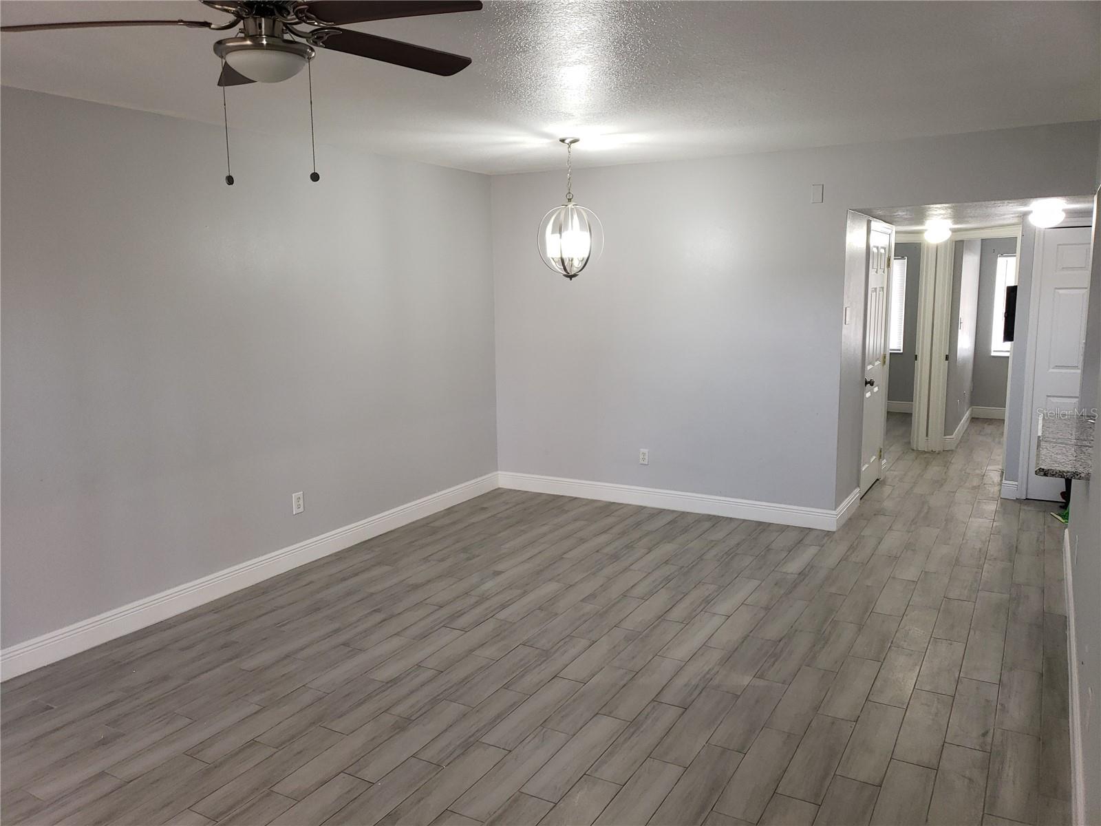 VILLAS DEL SOL/MDW WOODS CONDO - Residential Lease