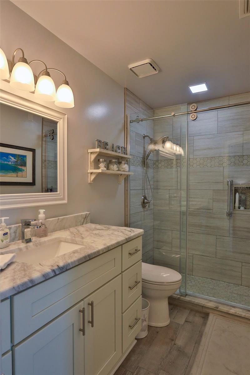 Sun Beach Club Condo Ph 01-03 - Residential