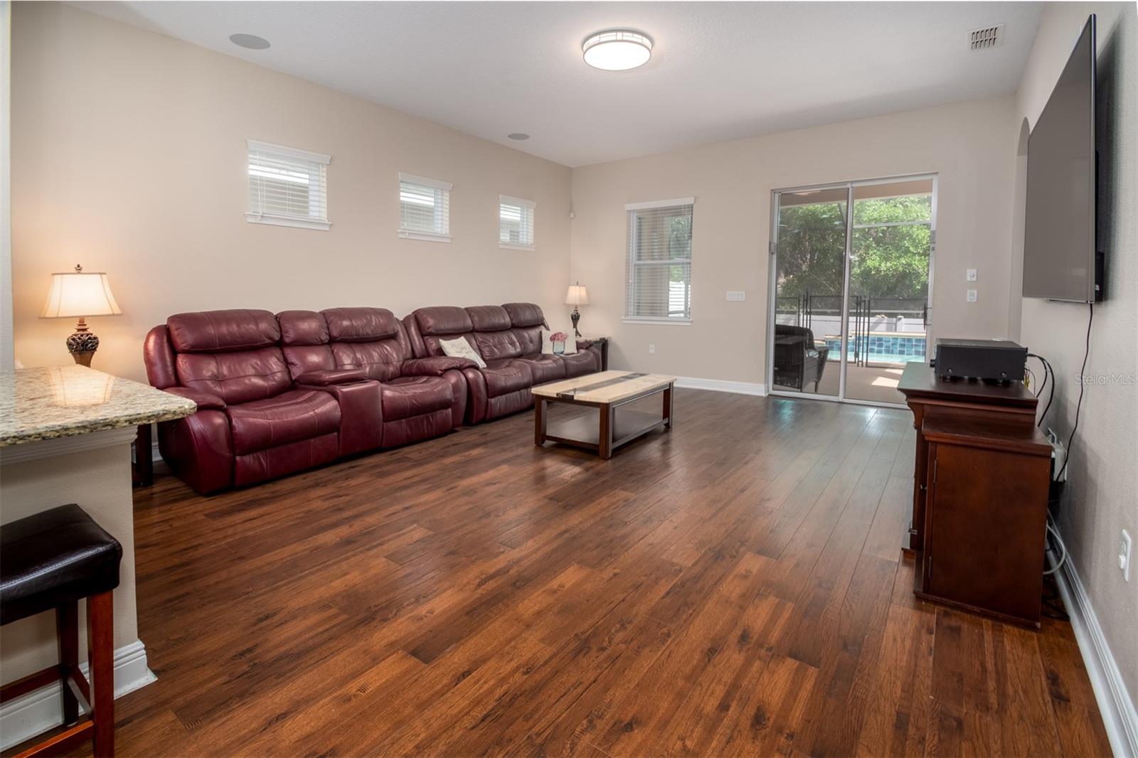 CHAMPIONS FOREST - Residential