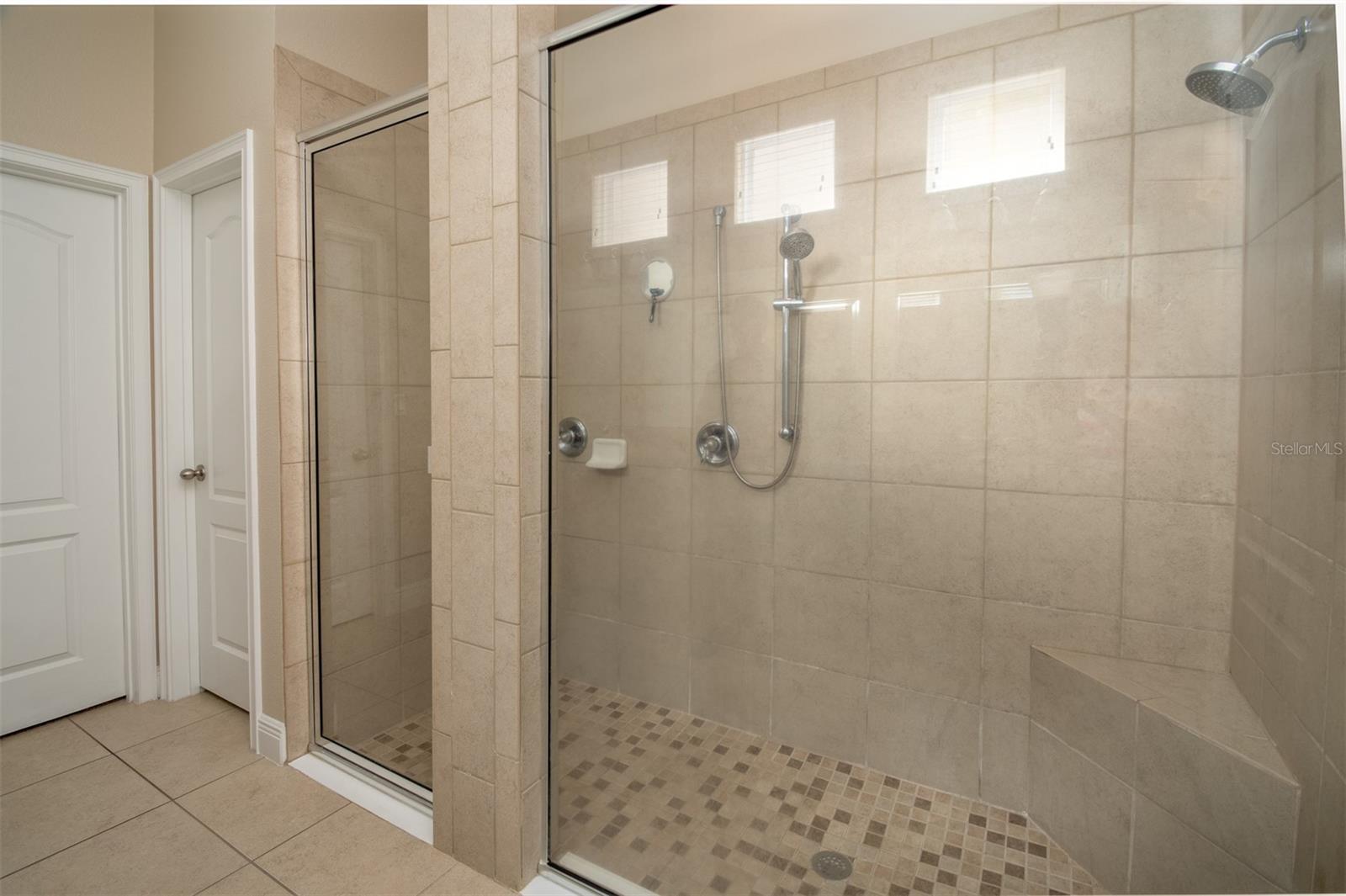 CHAMPIONS FOREST - Residential