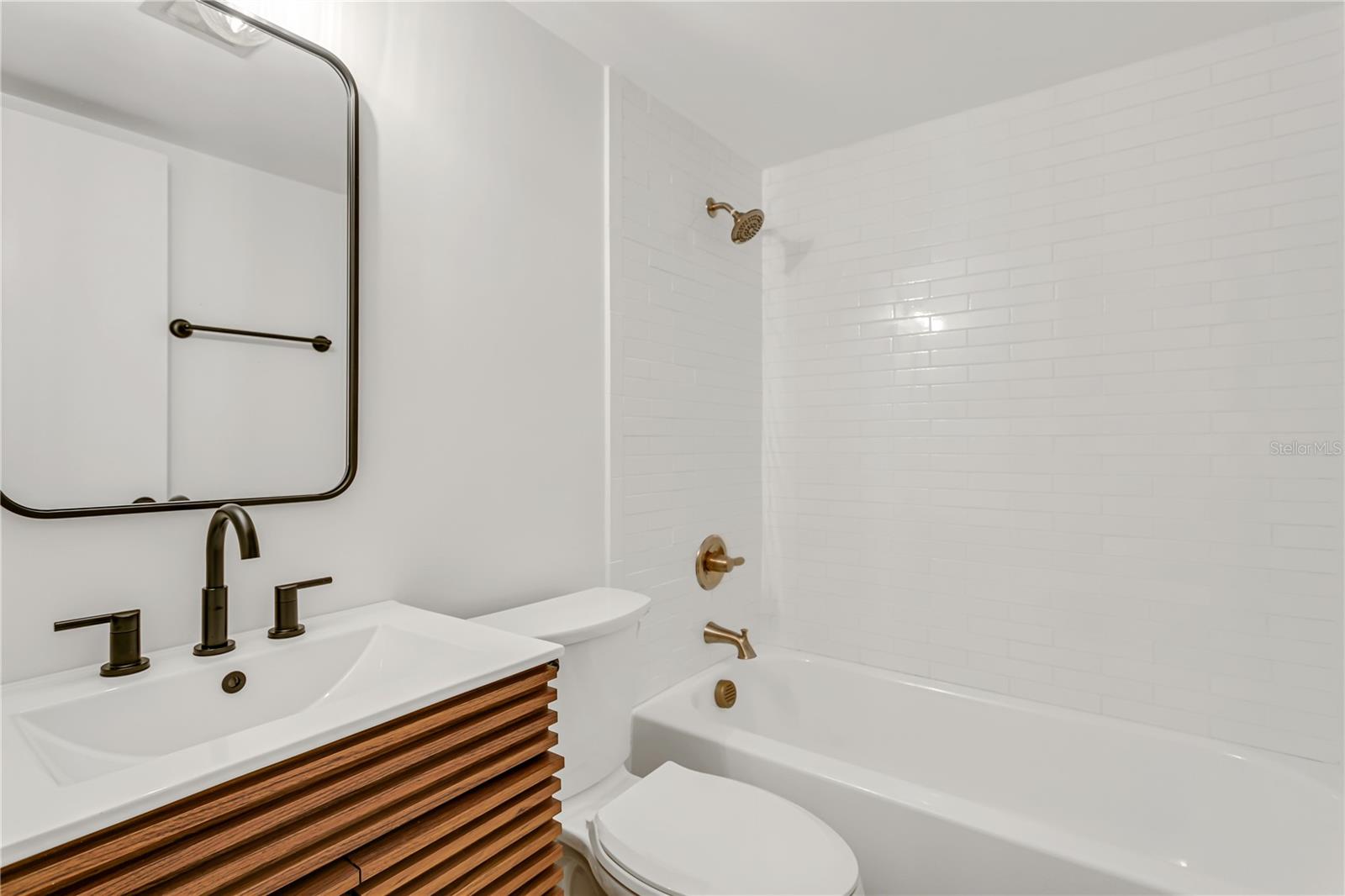 NORTH EAST GARDEN APTS - Residential Lease