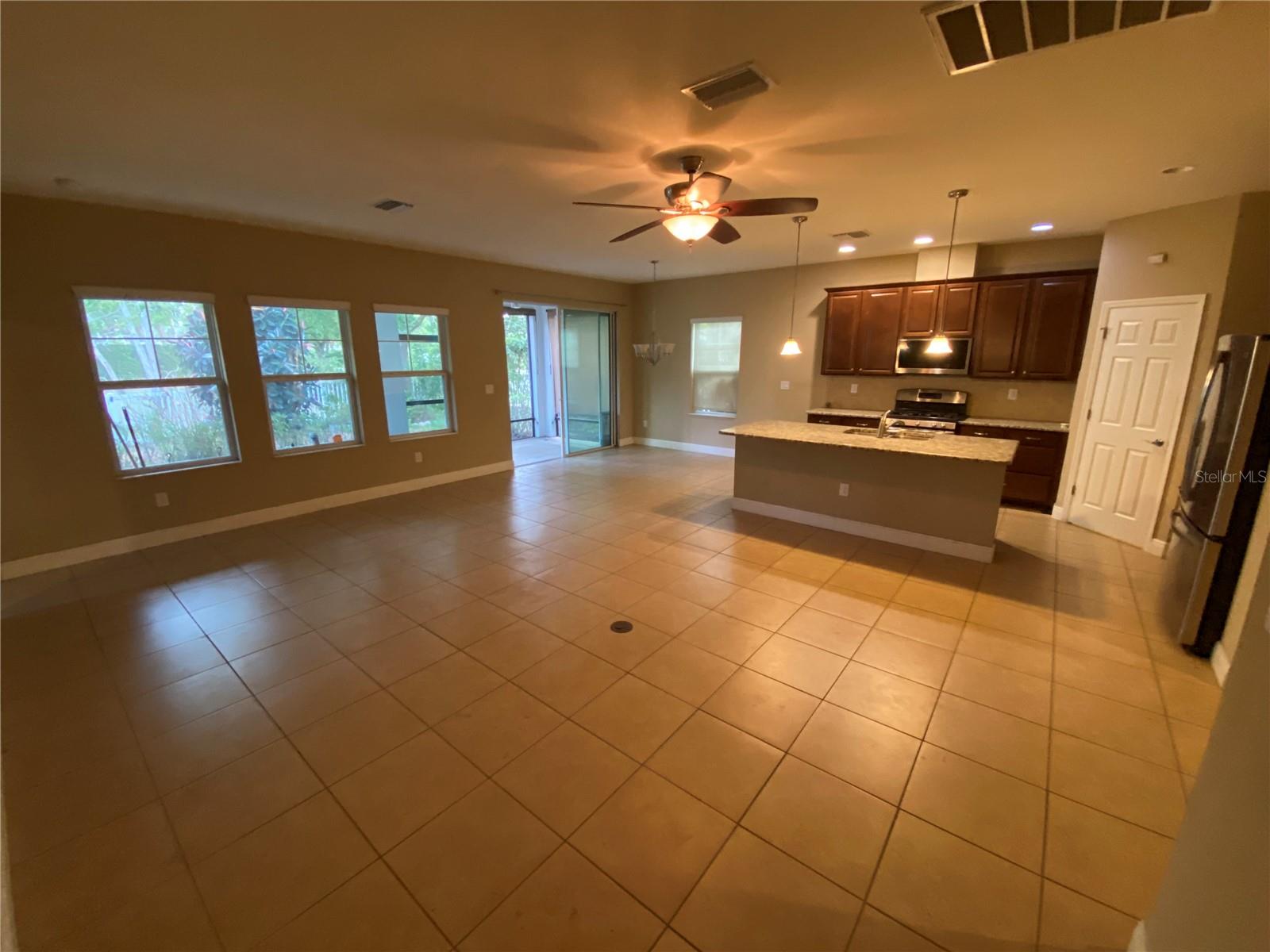 MIRABAY PH 3C-1 - Residential