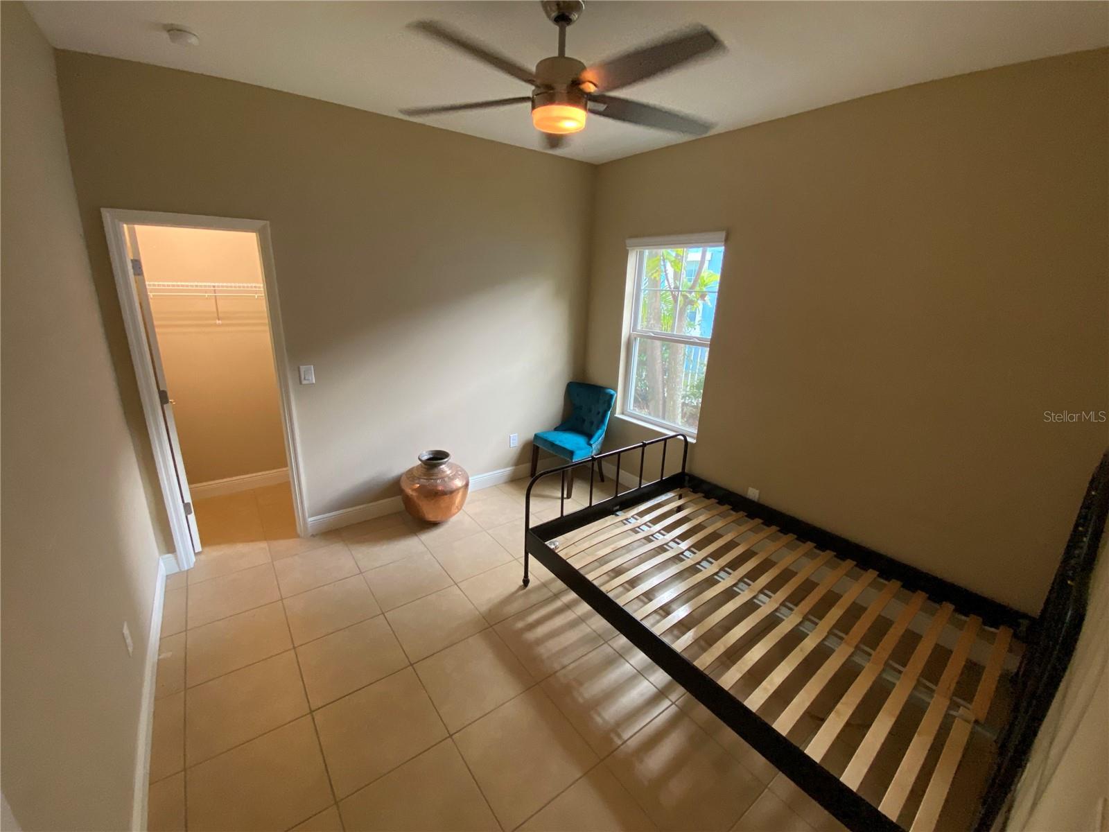 MIRABAY PH 3C-1 - Residential