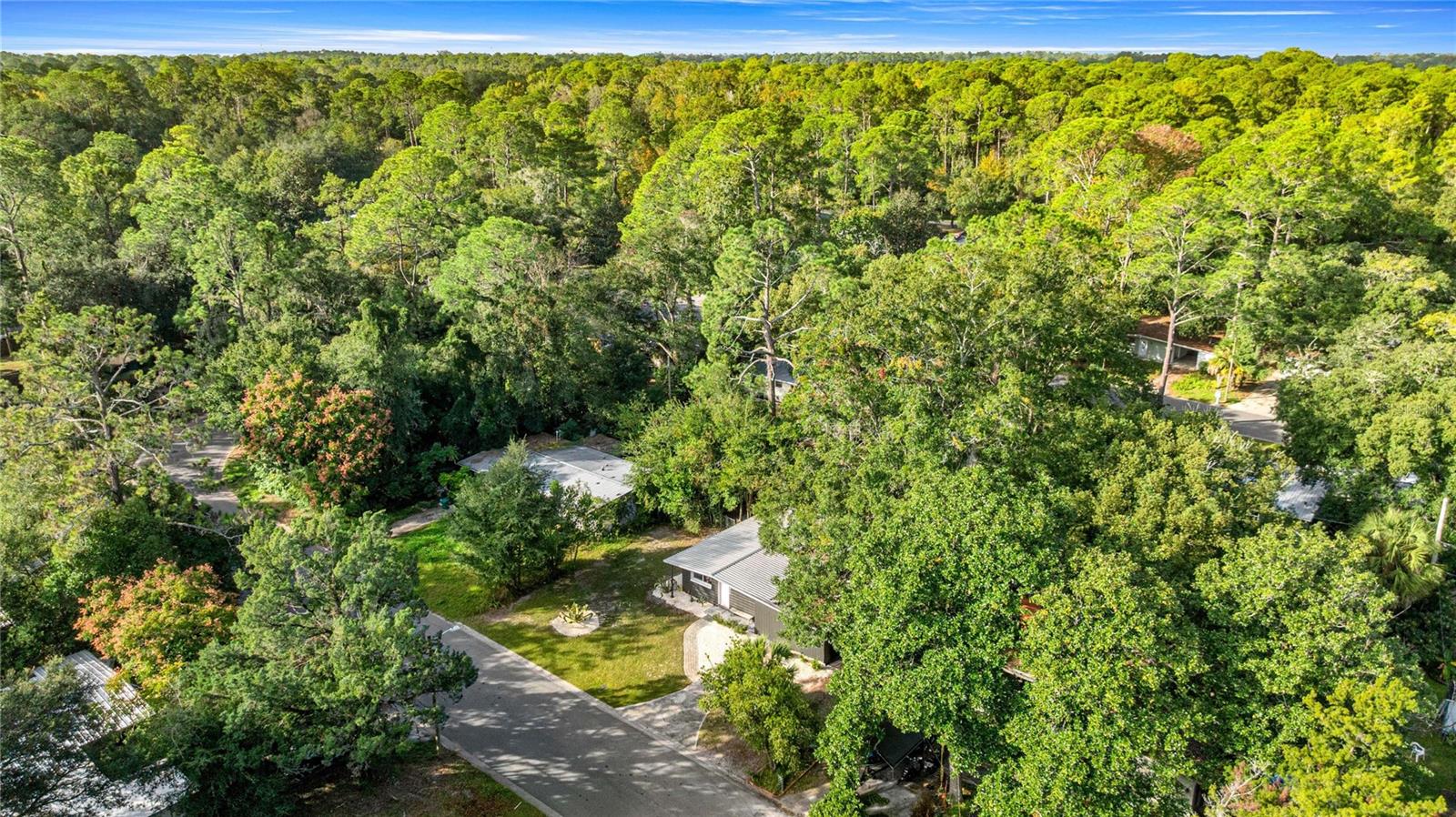 HIGHLAND COURT MANOR - Residential