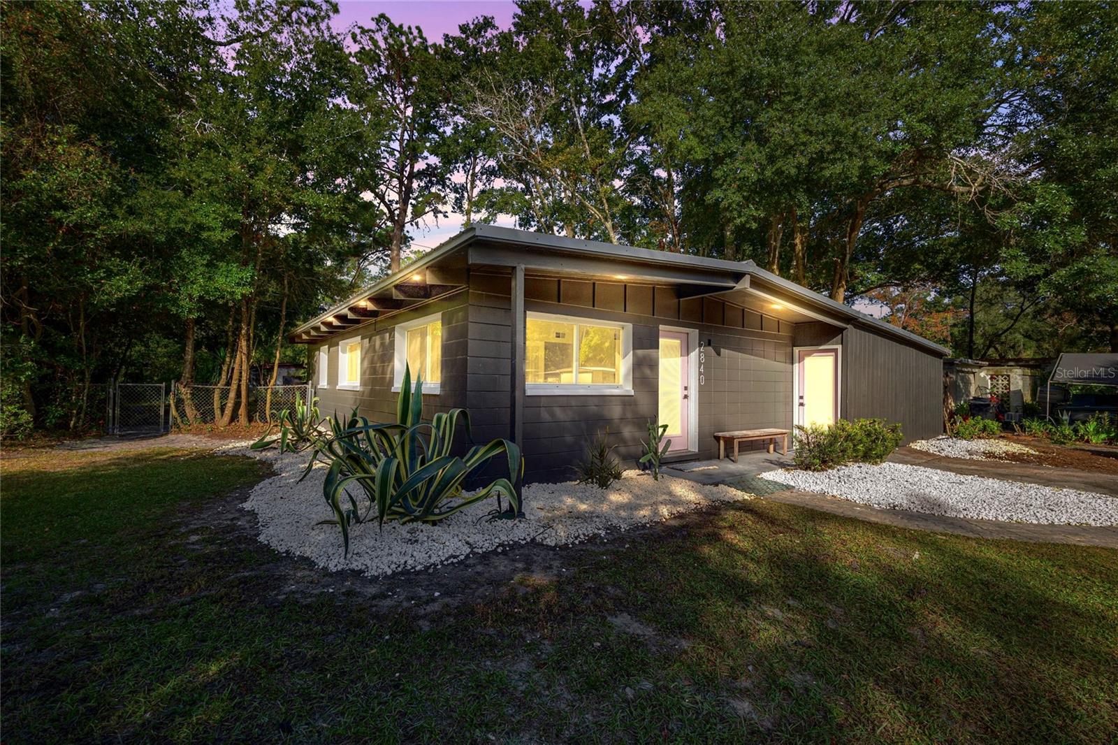 HIGHLAND COURT MANOR - Residential