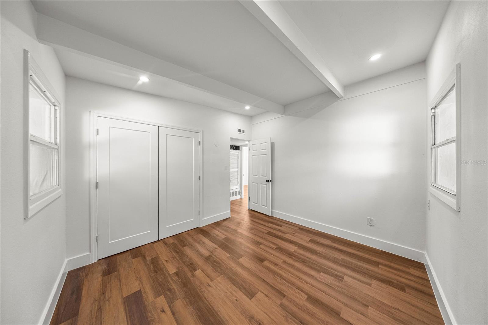 HIGHLAND COURT MANOR - Residential