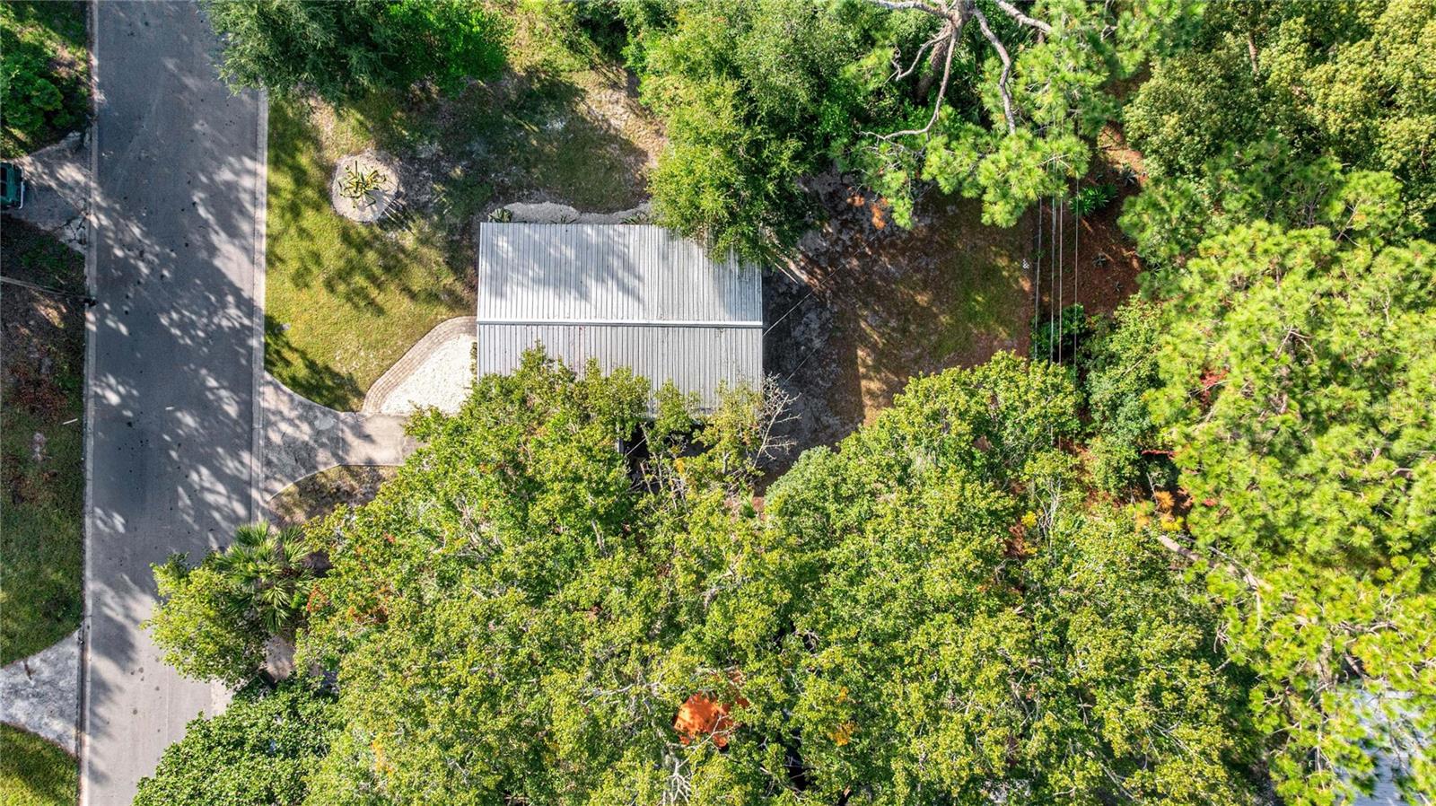 HIGHLAND COURT MANOR - Residential