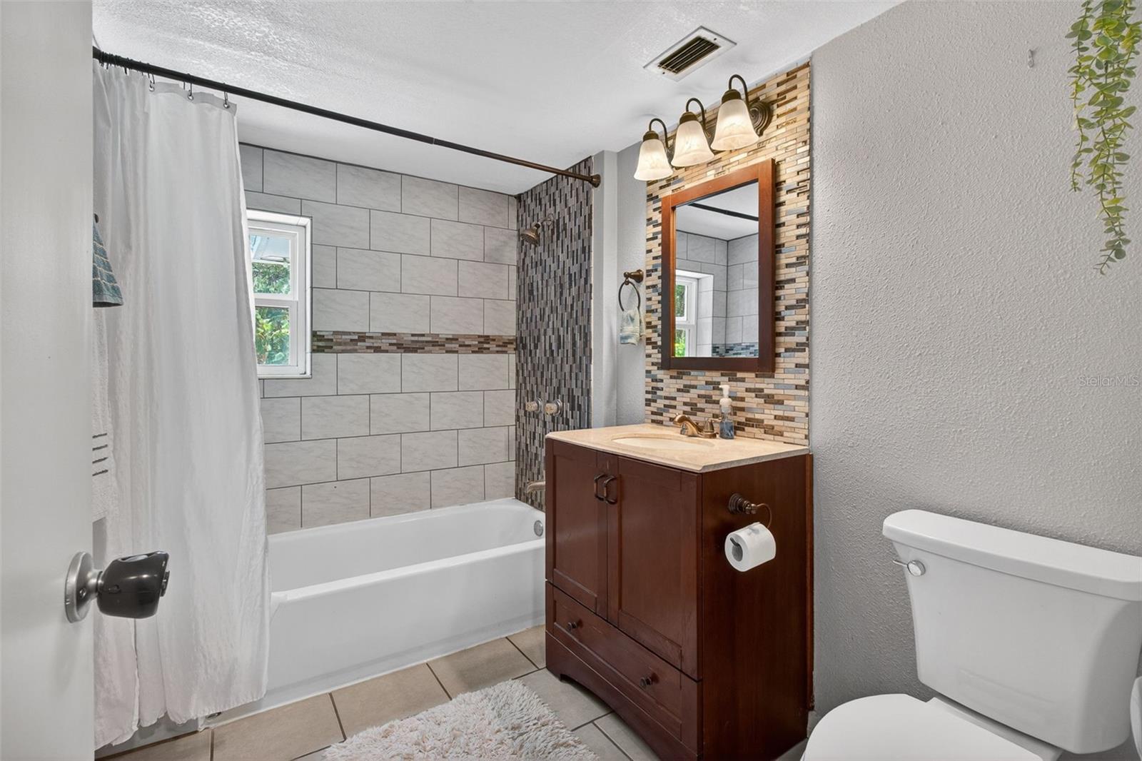 BEACON SQUARE - Residential