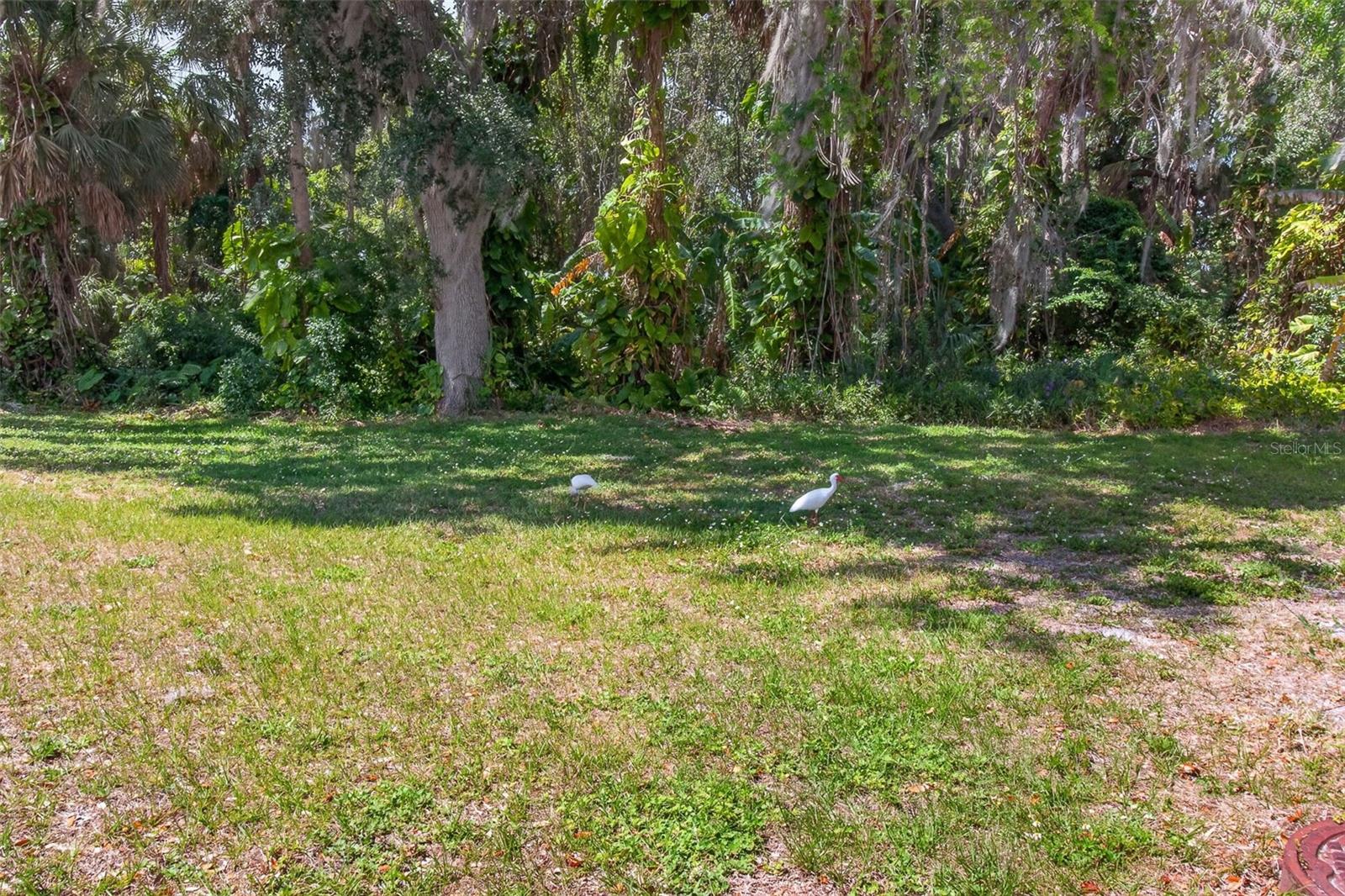 BEACON SQUARE - Residential