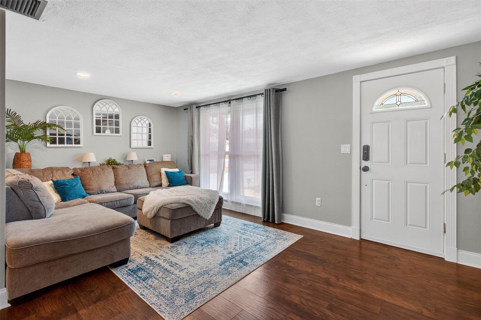 BEACON SQUARE - Residential