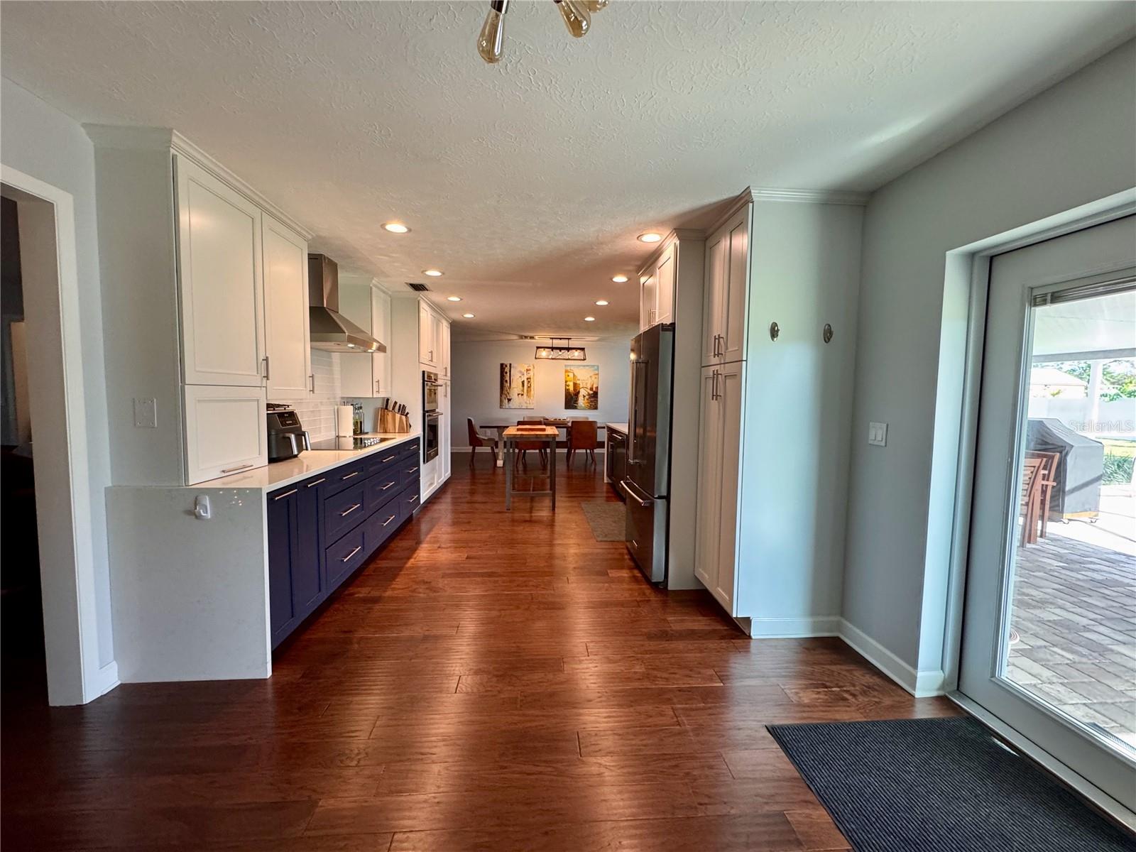 WILLOW LAKES ESTATES - Residential