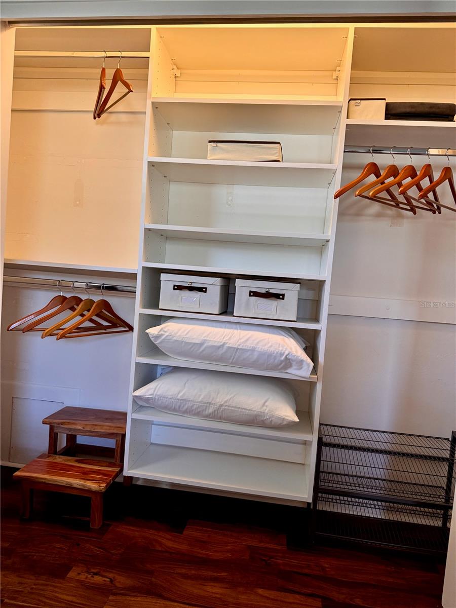 WILLOW LAKES ESTATES - Residential