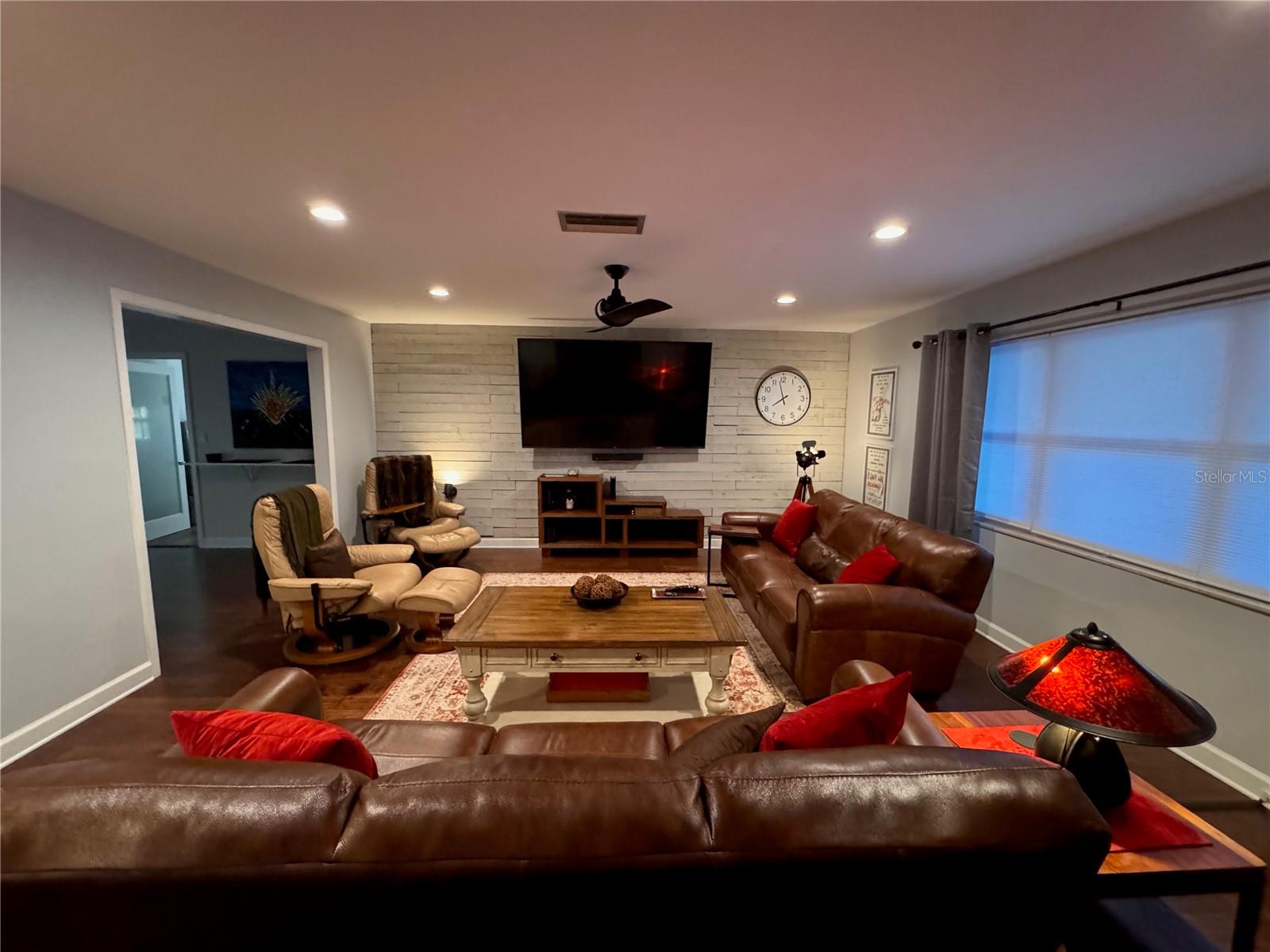 2207 51ST STREET W
