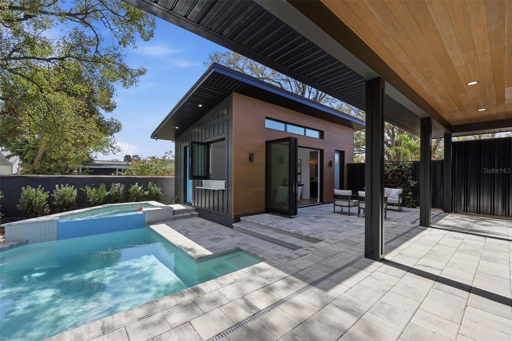 Photo of 708 W Kentucky Avenue, Tampa, FL 33603 (MLS # TB8451255)