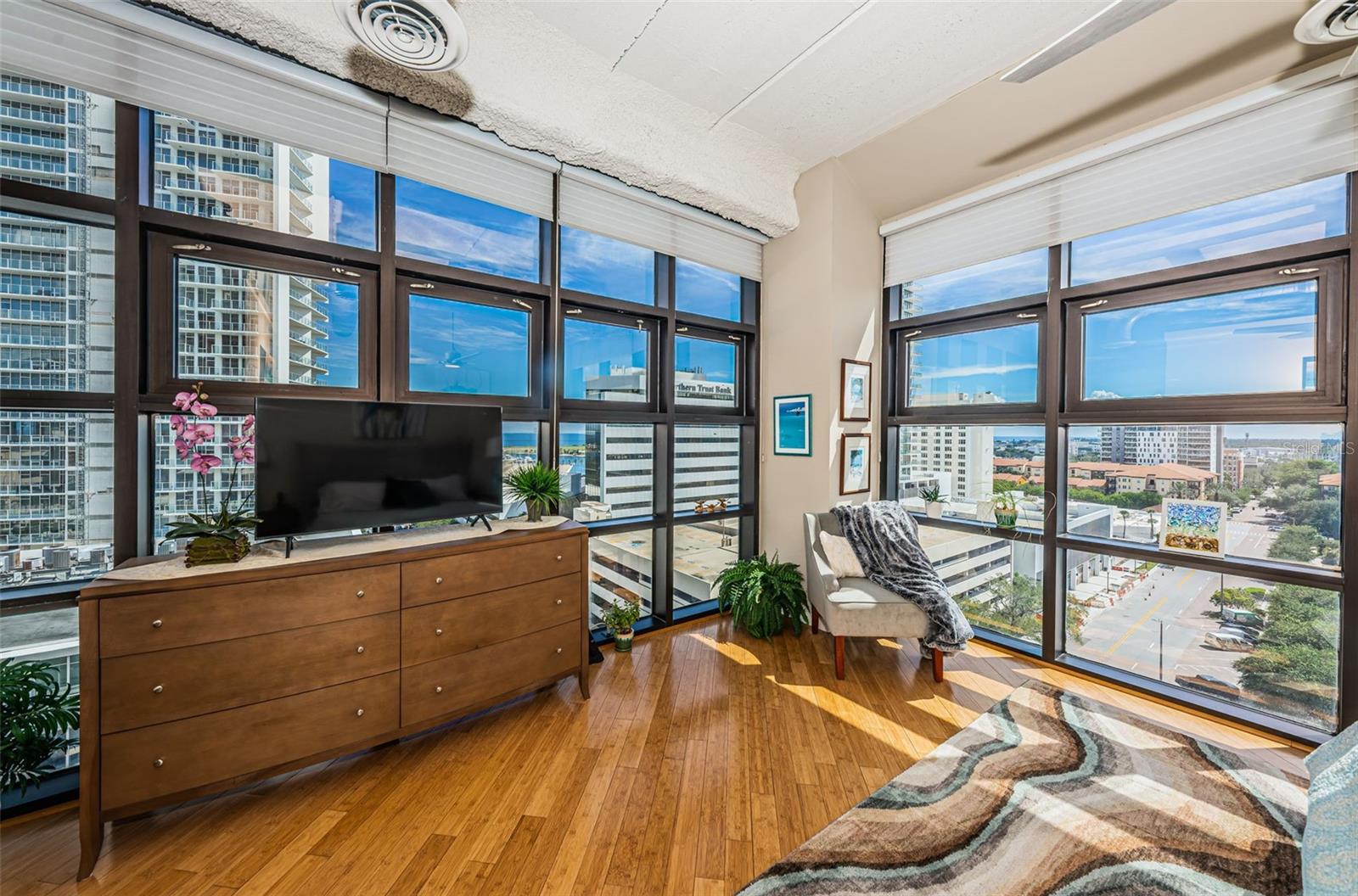 MC NULTY LOFTS CONDO - Residential