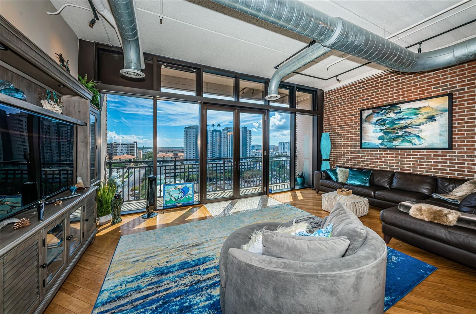 MC NULTY LOFTS CONDO - Residential