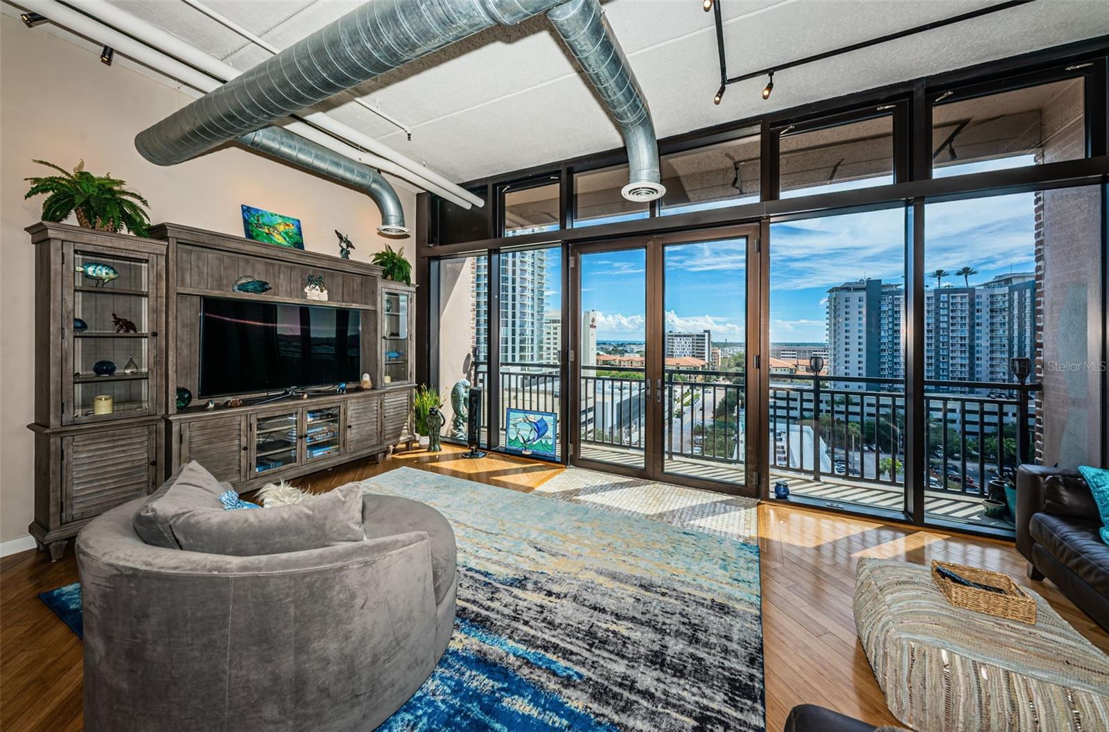 MC NULTY LOFTS CONDO - Residential