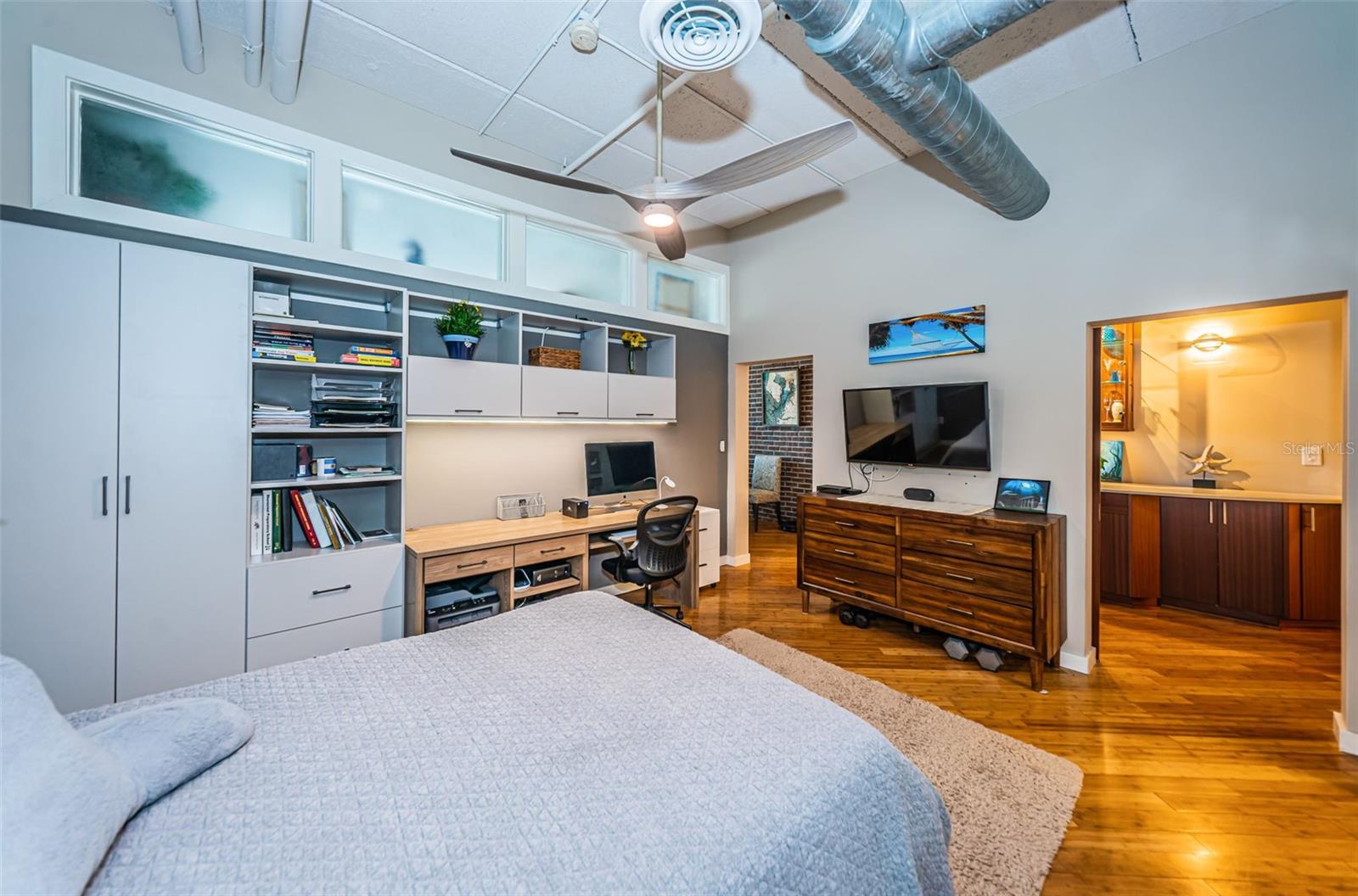 MC NULTY LOFTS CONDO - Residential