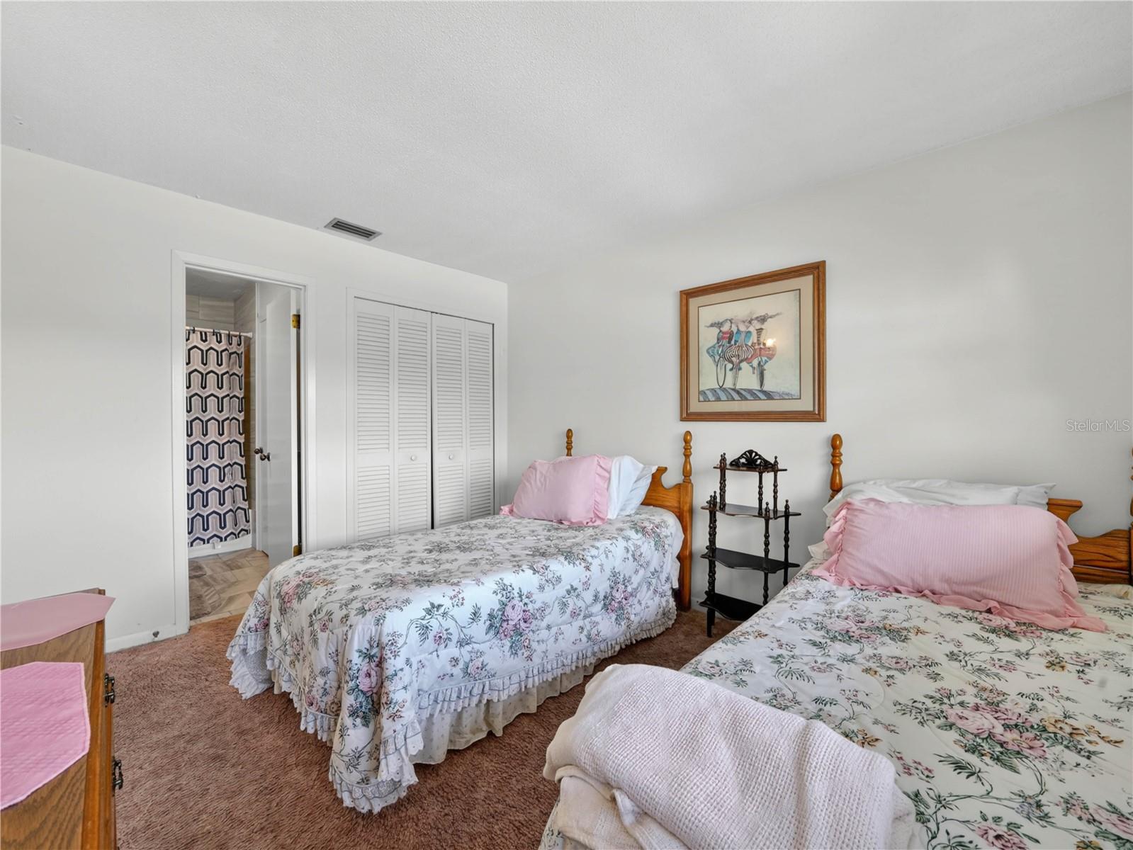SANDY COVE WINTER HAVEN - Residential