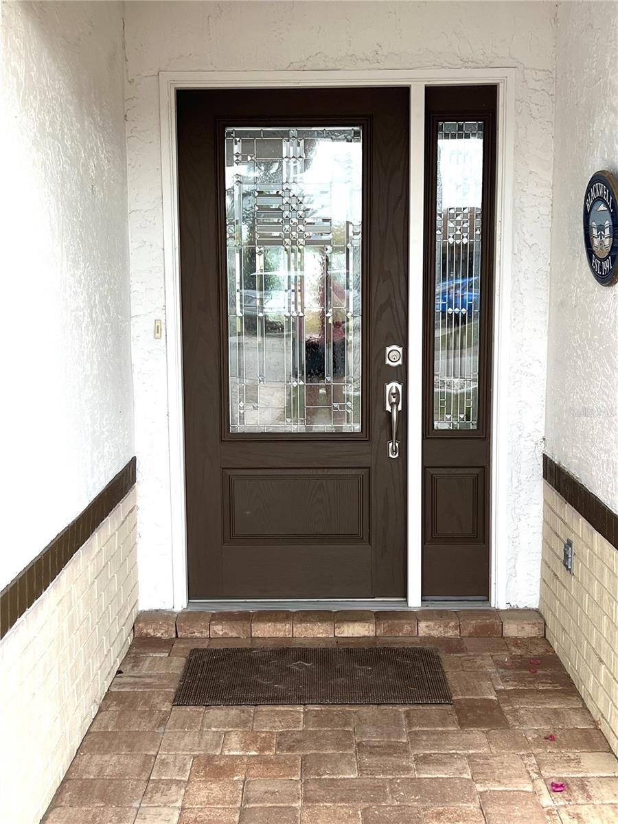 225 N BROCKFIELD DRIVE