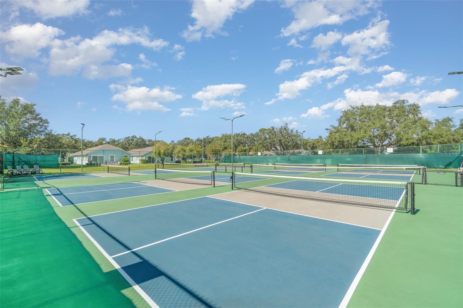 MOUNT DORA COUNTRY CLUB MOUNT DORA UNIT 01 - Residential