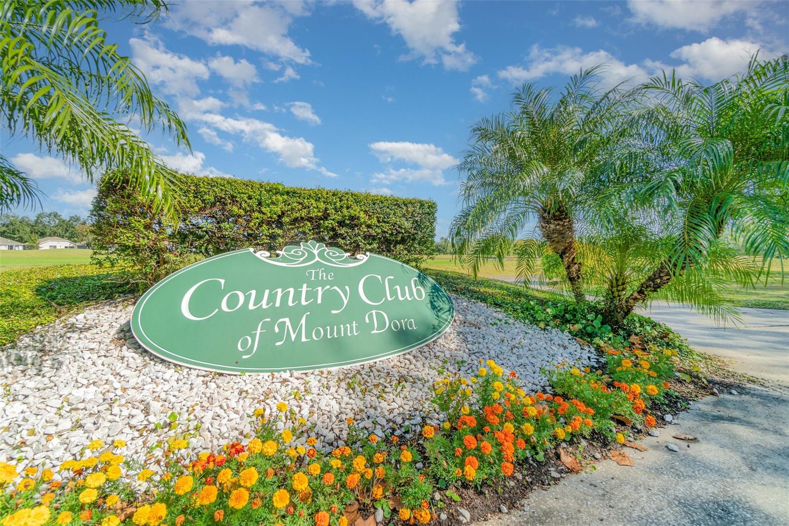 MOUNT DORA COUNTRY CLUB MOUNT DORA UNIT 01 - Residential