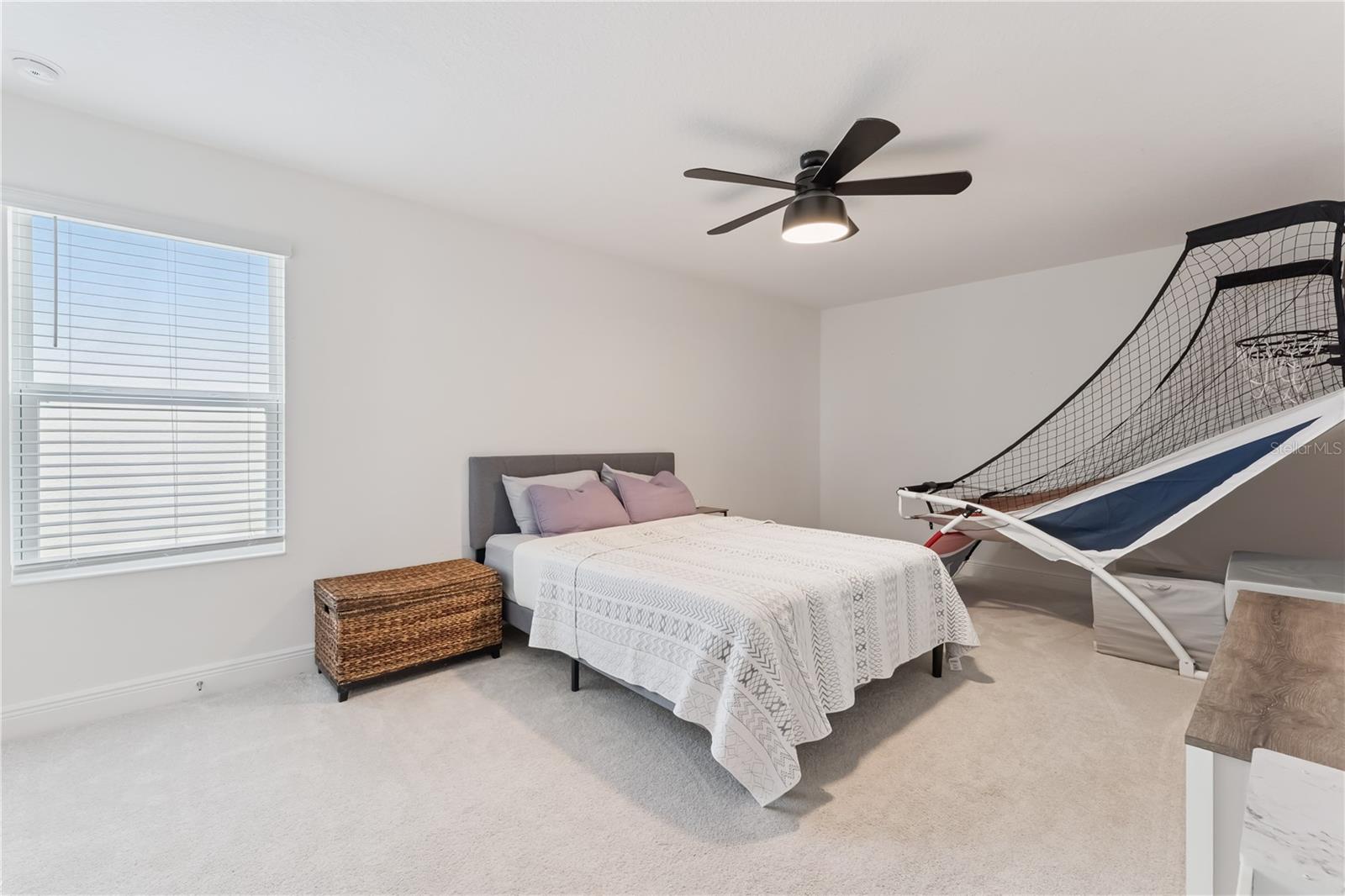 RIDGEVIEW - Residential