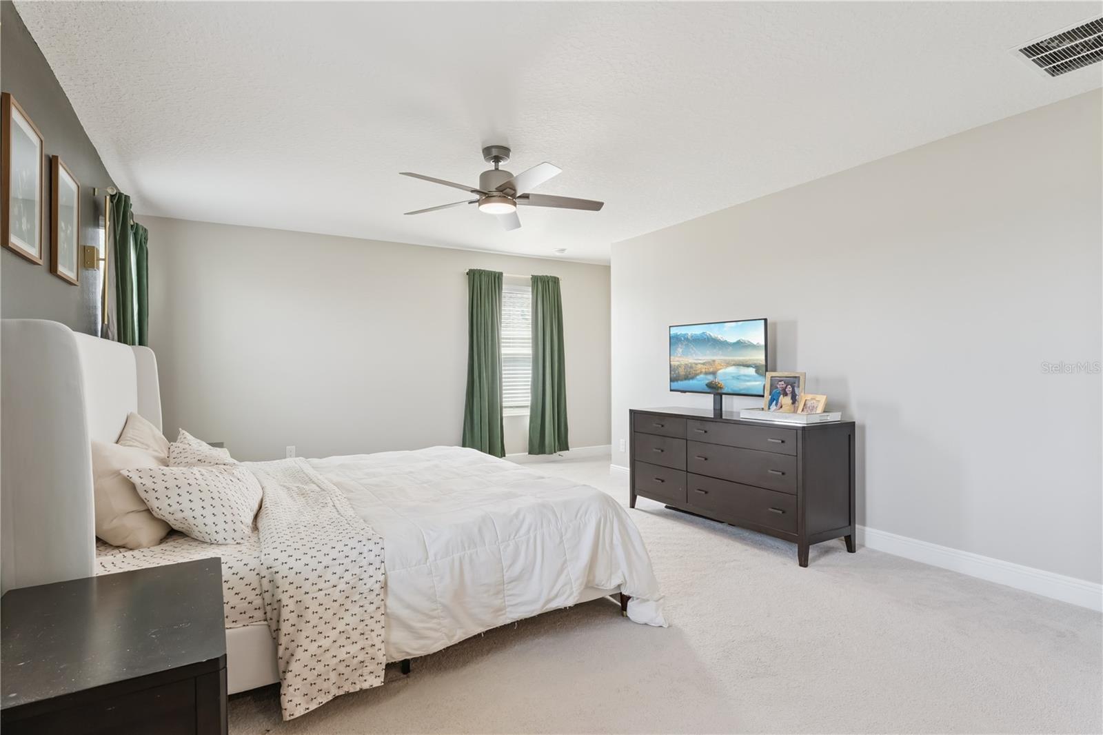 RIDGEVIEW - Residential