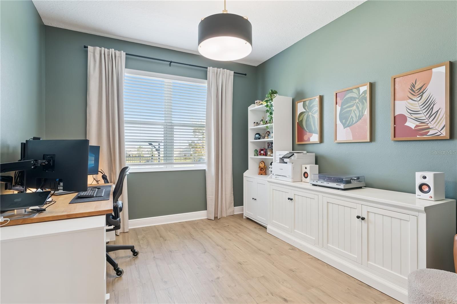 RIDGEVIEW - Residential