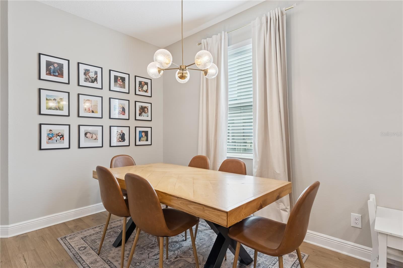 RIDGEVIEW - Residential