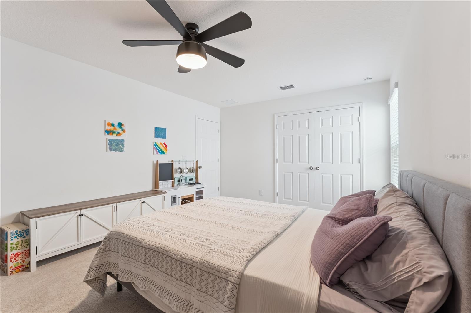 RIDGEVIEW - Residential