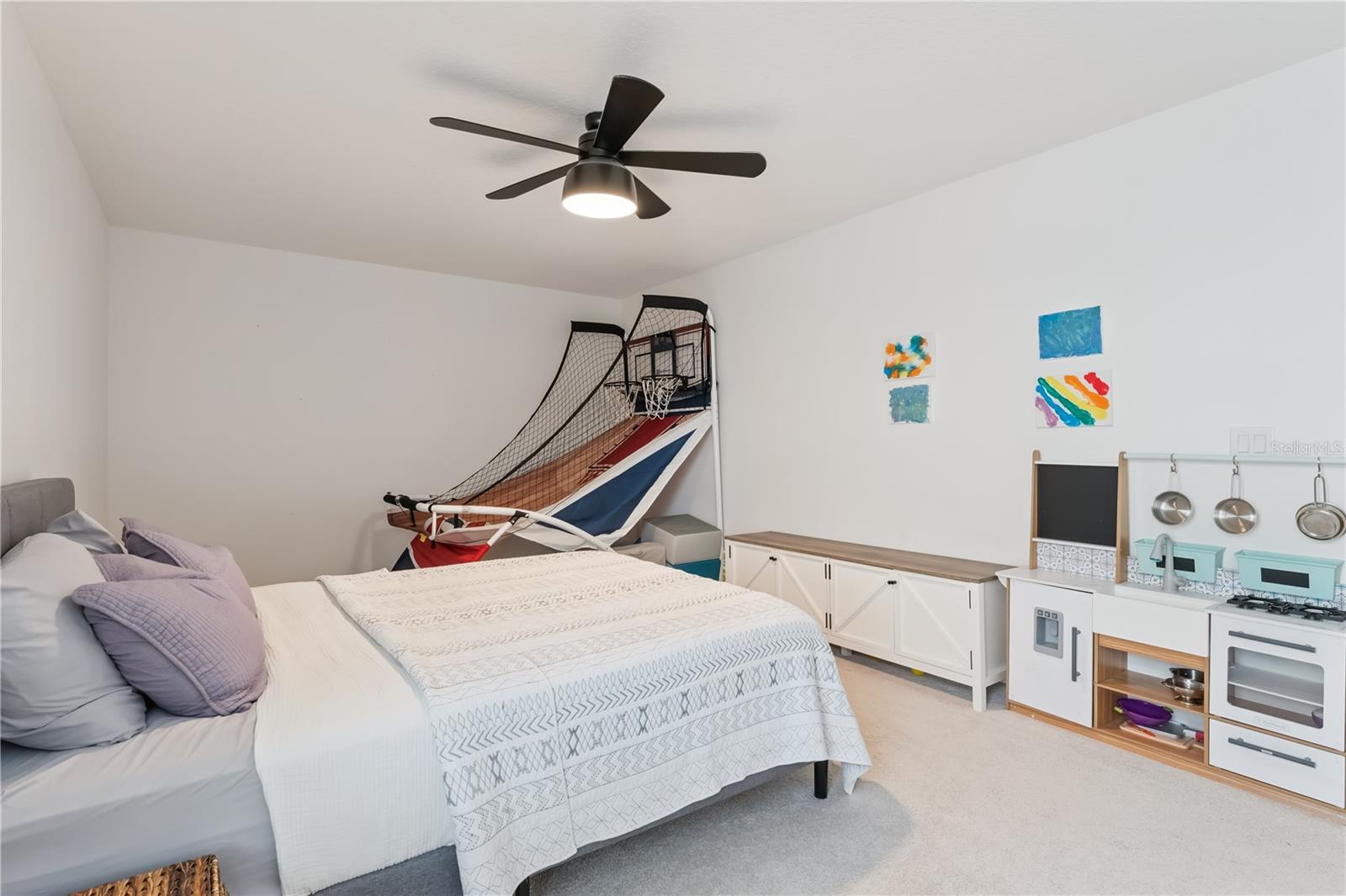 RIDGEVIEW - Residential