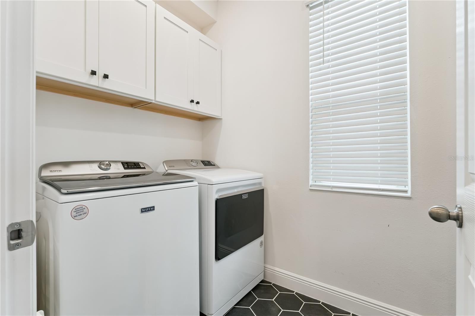 RIDGEVIEW - Residential