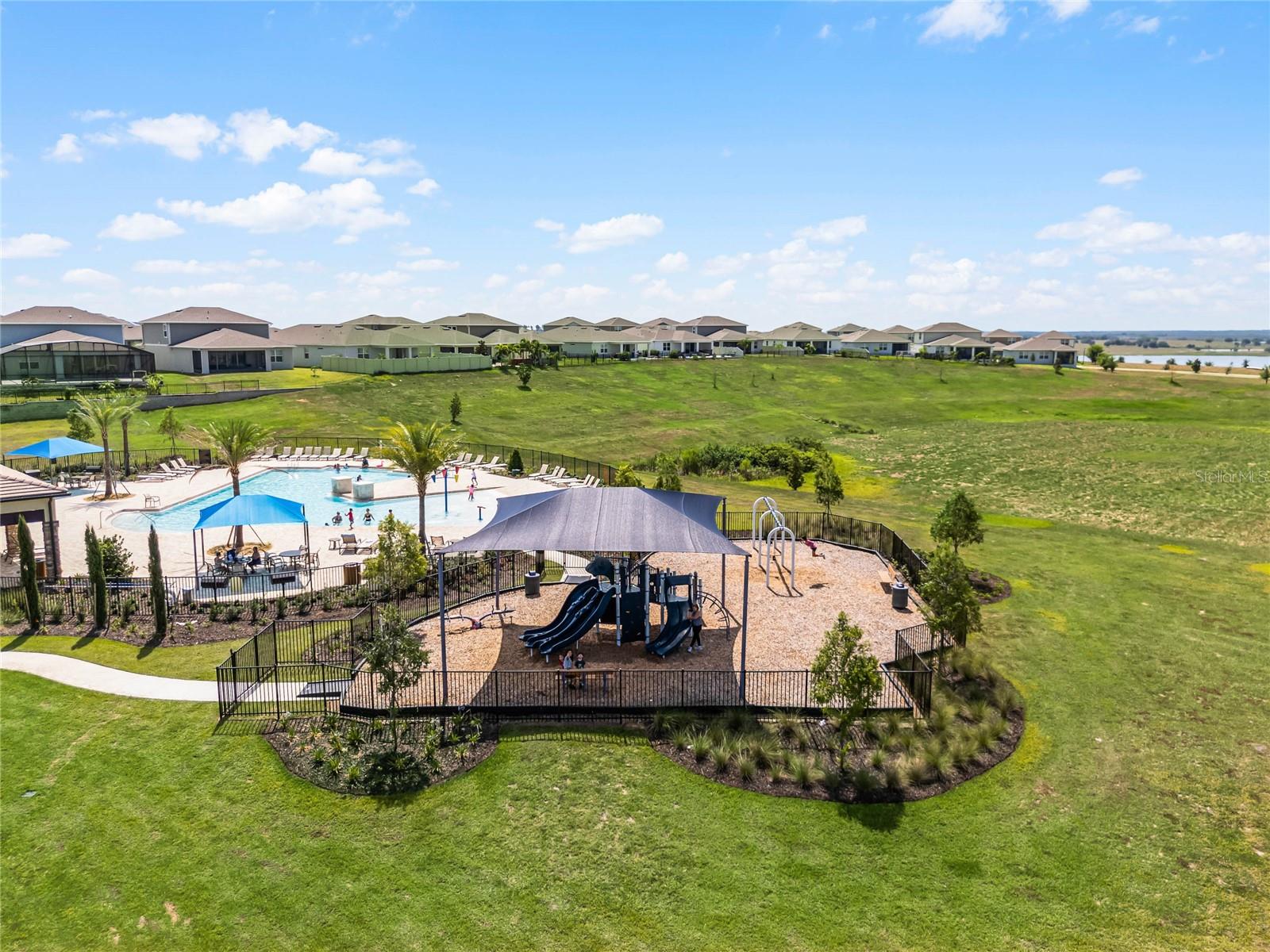 RIDGEVIEW - Residential