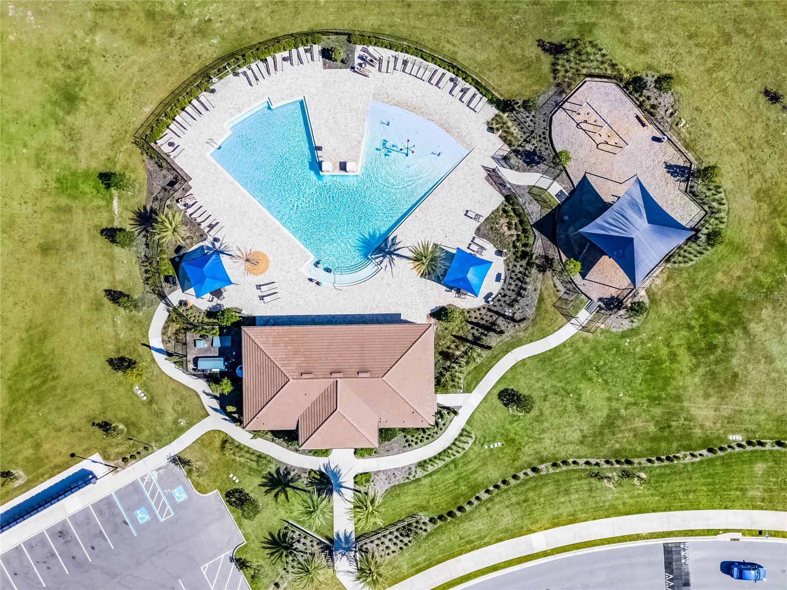 RIDGEVIEW - Residential